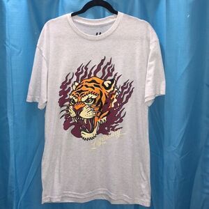 Tiger legendary gray orange shirt black